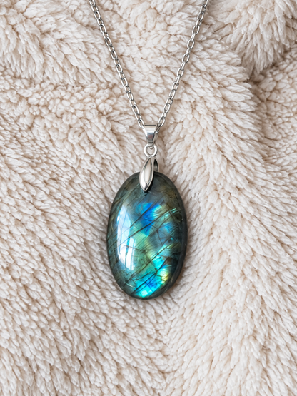 Pendentif en labradorite bleu/vert